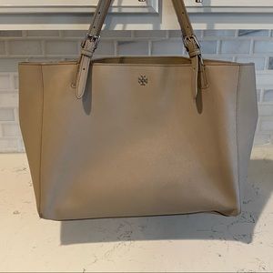 Tory Burch Grey Robinson Tote